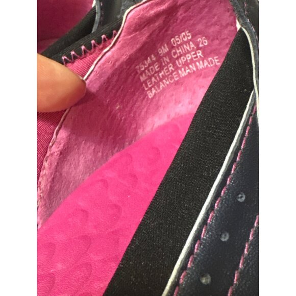 Clarks Privo 9 Leather Slip On Comfort Walking Flats Navy Blue Pink Womens Shoes - Picture 2 of 7